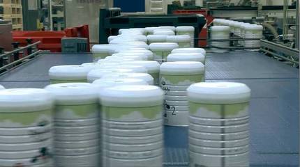 Arla应对“史上最严奶粉新政”的包装设计策略 合规、透明与品牌重塑